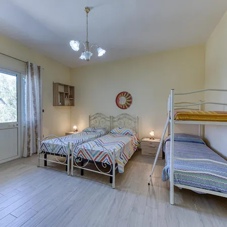 Elena Villa Marina Di Pescoluse